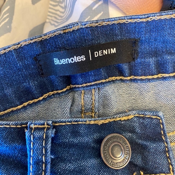 RED STRIPE JEANS - Picture 3 of 4